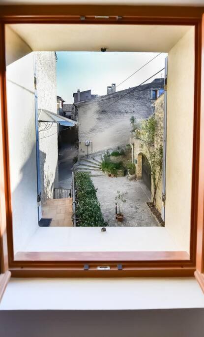 Charmante Maison De Village Au Coeur Du Luberon Cucuron Exterior foto