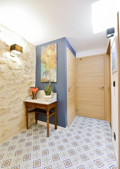 Charmante Maison De Village Au Coeur Du Luberon Cucuron Exterior foto